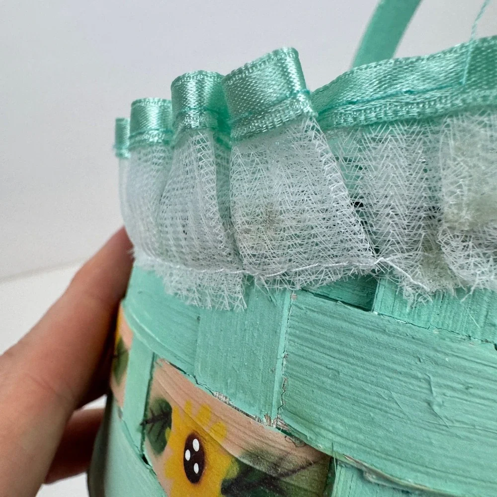 Vtg Small Mint Green Painted Woven Basket w Sunflowers Sheer Ruffle Ribbon Trim